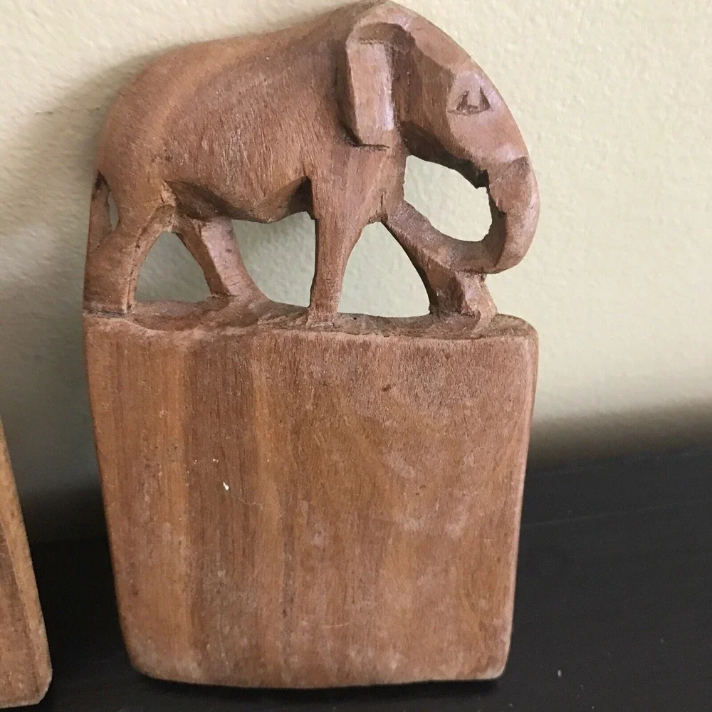 Wooden Hand Carved Coasters (Set of‎ 4)
